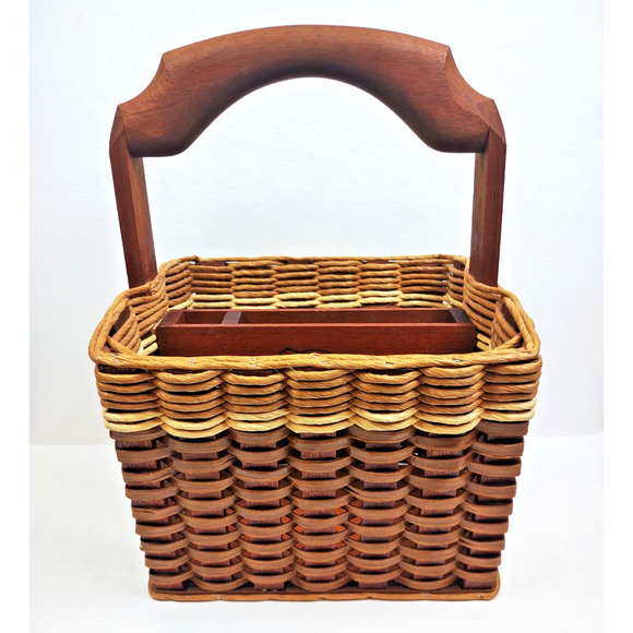 FOXCREEK Basket Company Dated & Signed Magazine Book Basket 2001 w Divider USA - Picture 1 of 11